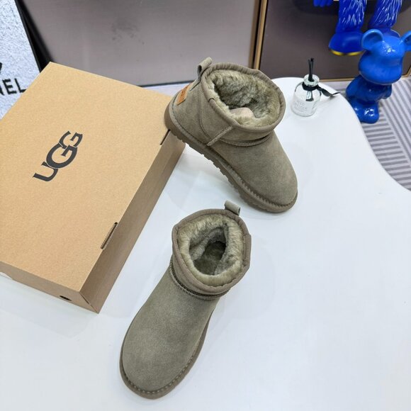 UGG Classic Ultra Mini Boot Antilope Womens Boots - Picture 4 of 6
